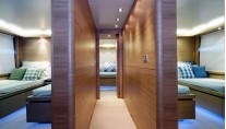 ARMENI -  Hallway
